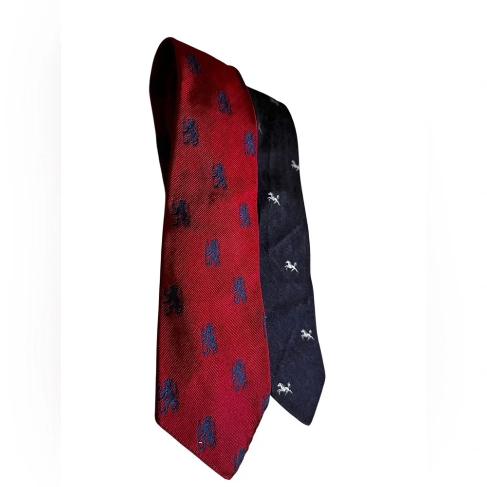 Magazzino Roma Silk Blue Stallion & Wilson’s Red Lion Silk Necktie 60s 70s 2 Tie
